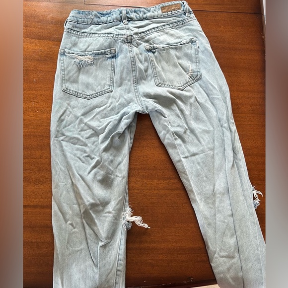 Garage || Distressed Jeans Size 03 - Picture 2 of 2